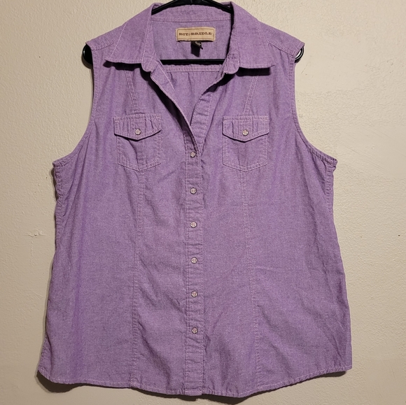 Brit & Brindle Sleeveless Button Down Top (SNAPS) - Picture 1 of 13